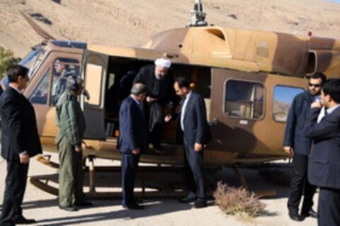 انتقادی به بازدید رئیس جمهور از مناطق زلزله زده