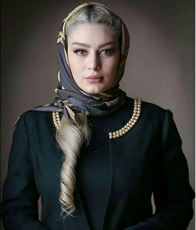 تیپ متفاوت سحر قریشی در کنار برادرش