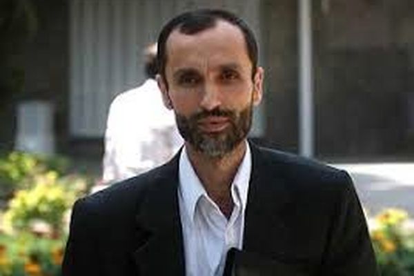 تکذیب ادعای بقایی درباره اهدای سکه به رئیسی