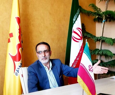 احمدی نژاد به پیشگویی اعتقاد دارد! / سرویس‌های جاسوسی به او نزدیک شدند