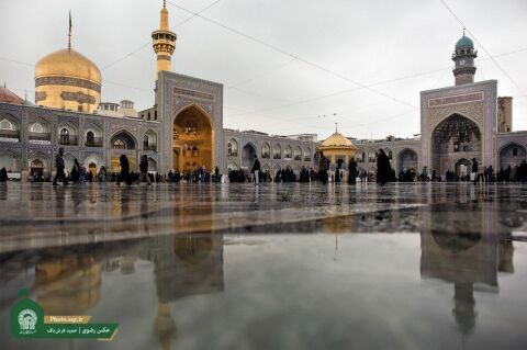 بارش باران پاییزی در حرم مطهر رضوی