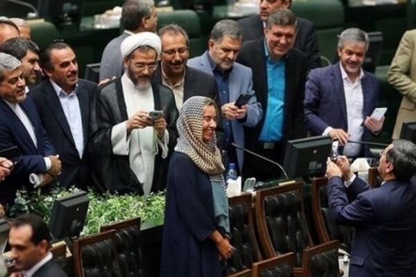عاقبت پرونده نمایندگان سلفی بگیر با موگرینی