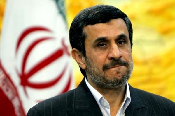 کیفرخواست علیه محمود احمدی نژاد صادر شد