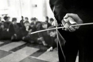 تنبیه وحشیانه یک دانش آموز توسط معلم سنگدل + فیلم