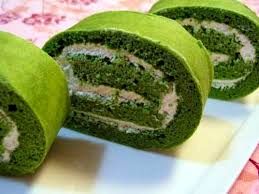طرز تهیه کیک اسفناج