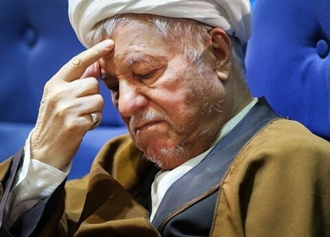 عکسی دیده نشده از آیت الله هاشمی