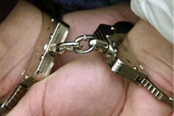 خواستگار شیاد با عکس‌های شخصی قصد اخاذی داشت