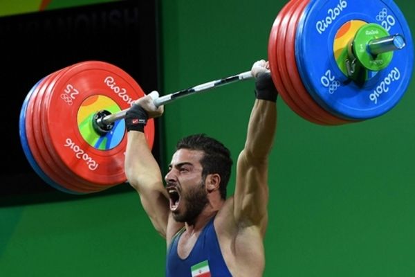 ماجرای عدم صدور ویزای آمریکا برای کیانوش رستمی