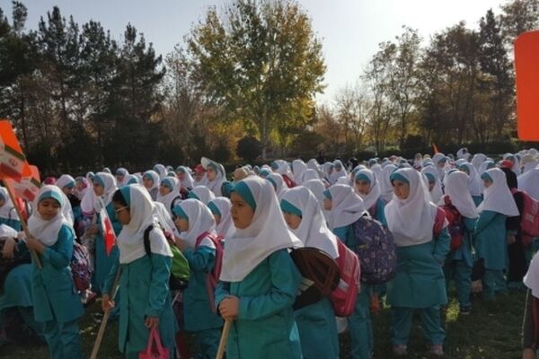 آغاز اردوی دانش آموزی طرح ولایت در مشهد