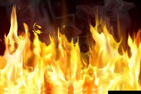 پسرخشمگین، مادرش را به آتش کشید