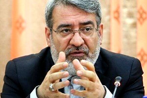 واکنش رحمانی فضلی به گشت‌های سپاه