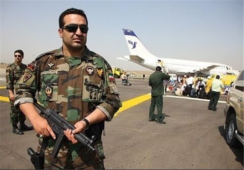 چرا در هر هواپیما یک "سپاهی لباس شخصی" حضور دارد؟