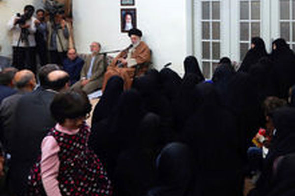 رهبرانقلاب: درباره قضایای اخیر با مردم سخن خواهم گفت