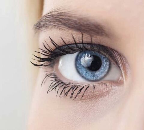 رنگ چشم‌ ها چگونه به وجود می‌آید؟