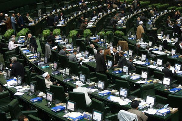 سپاه و وزارت اطلاعات نمایندگان را خاطرجمع کردند