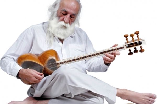 زندگی موسیقی دان برجسته معاصر «محمدرضا لطفی» به بهانه سالروز تولدش