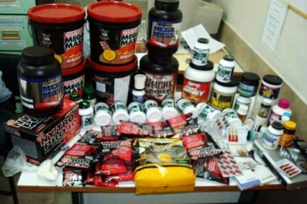 برخورد با فروشندگان مکمل های غیر مجاز ورزشی در مشهد