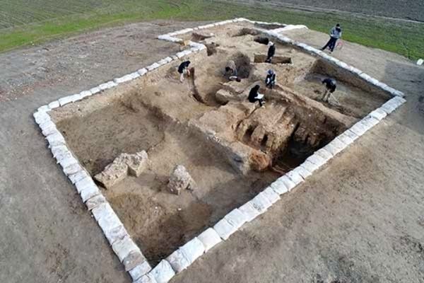 کشف گور دسته جمعی در ایران