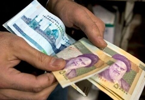 پیشنهاد دولت برای افزایش میزان عیدی کارمندان