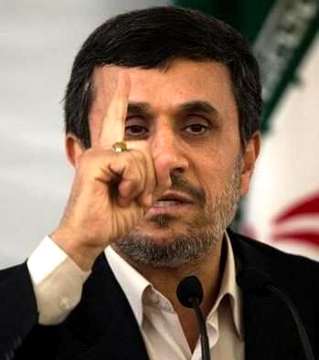 احمدی نژاد داد وزیر خودش را هم درآورد