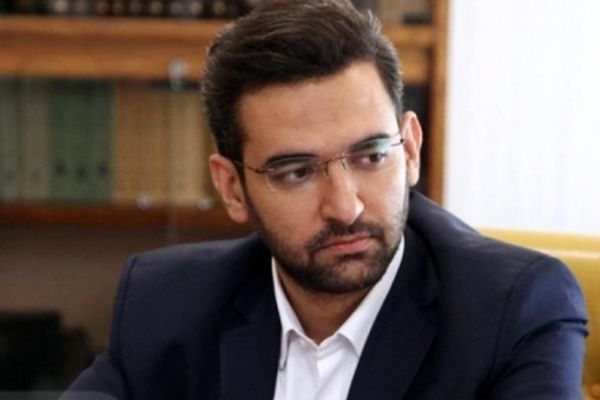 ماجرای عاشق شدن آذری جهرمی