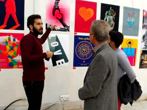 نمایشگاه پوستر رنگ عشق در نیشابور برگزار شد