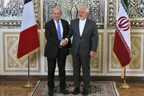 آسوشیتدپرس:لودریان با مقاومت شدید مقام‌های ایران مواجه شد