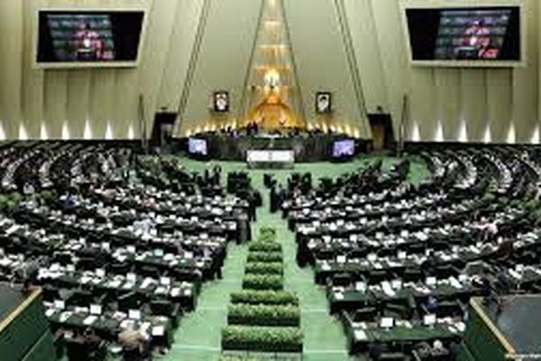 نظر یک نماینده مجلس درباره کشتی گرفتن با اسرائیلی‌ها