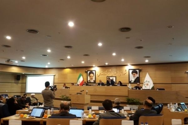 حضور بانوان آتش نشان در آتش نشانی