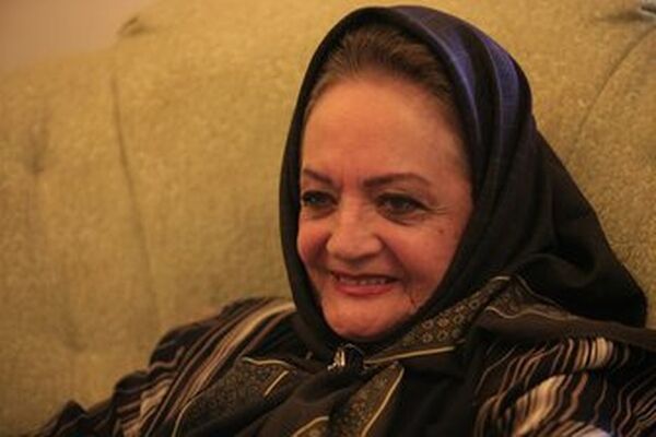 انتقاد فرزند بازیگر زن مشهور از یک بی اخلاقی