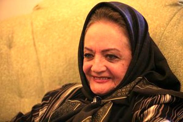 انتقاد فرزند بازیگر زن مشهور از یک بی اخلاقی