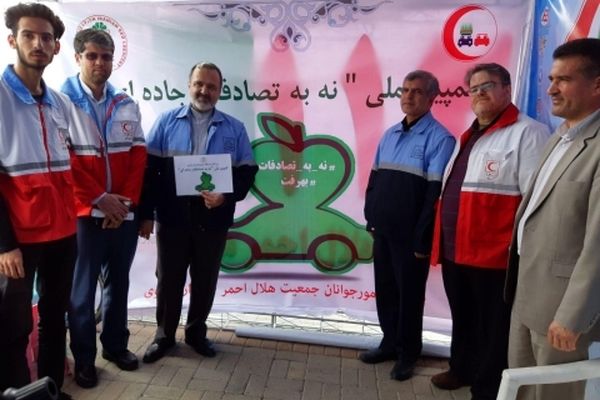 پیوستن استاندار خراسان رضوی به کمپین ملی نه به تصادفات جاده ای