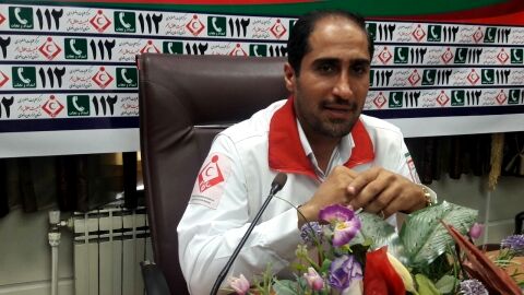 یک مصدوم برخورد خودرو سواری با احشام