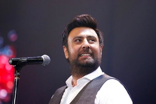 خواننده ای که رکوردار کنسرت در ایران شد