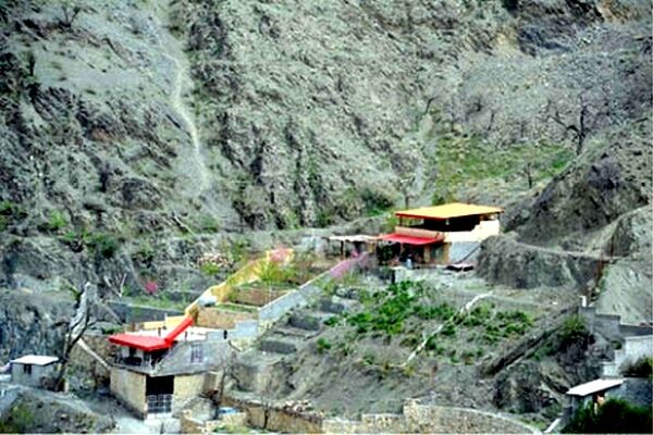 کوه خواری در ییلاقات مشهد