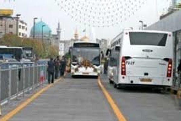 سرویس‌دهی 300 دستگاه اتوبوس به راهپیمایان