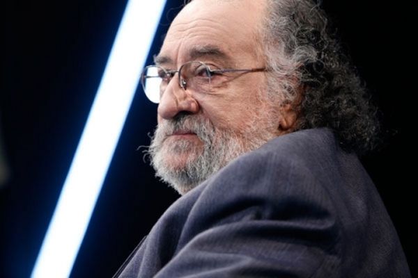 اعتراض کارگردان فیلم ماهورا به توهین منتقد برنامه"هفت" به داریوش ارجمند