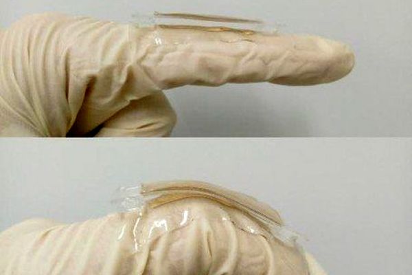 از انگشتتان برق بگیرید!