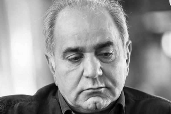 حمله کیهان به پرویز پرستویی