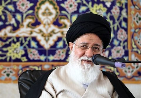 کمبود بیمارستان مشکل اصلی درمانی حاشیه شهر است