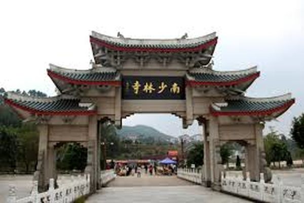 بازیگران سرشناس ایرانی در معبد شائولین+عکس