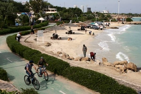 متخلفان تور ۸۰ هزار تومانی مشهد ـ کیش تحت تعقیب هستند