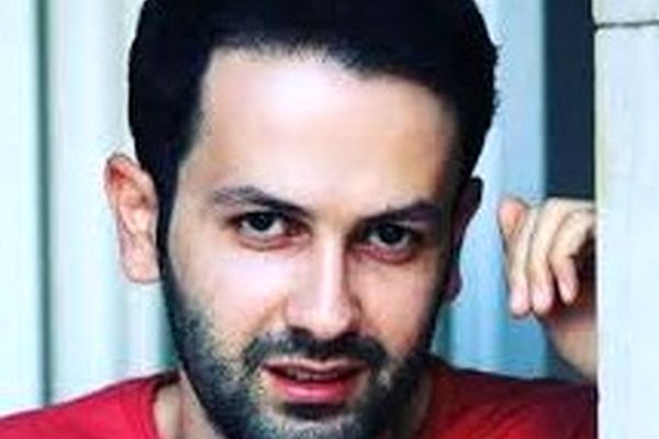 واکنش کاربران به توهین روزنامه‌نگار اصلاح‌طلب به ساحت مقدس امام رضا(ع)