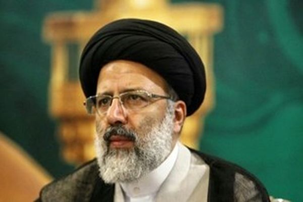 تولیت آستان قدس رضوی با استقبال مفتی اعظم تاتارستان وارد کازان شد