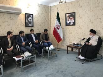 امروز انقلاب به جایی رسیده است که دل امریکا و دشمنان در سینه هایشان می لرزد