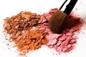 زیبایی تقلبی به قیمت صدمات کبدی و ریزش مو!