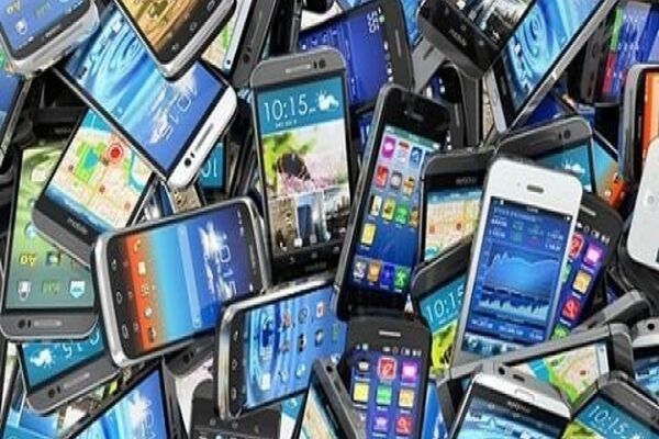 واردات موبایل از خودرو پیشی گرفت