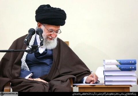 توصیه رهبرانقلاب درباره رواج فلسفه در حوزه علمیه قم و تهران