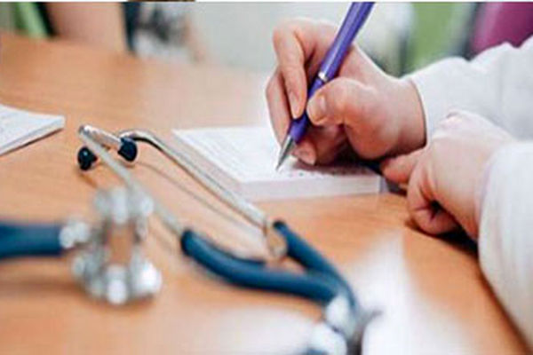 نوبت فروشی ویزیت پزشکان متخصص روی «دیوار»