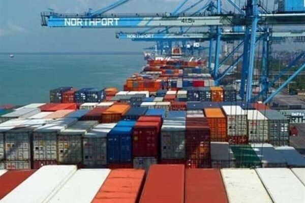 خراسان رضوی باید از صنایع وارداتی بی‌نیاز شود